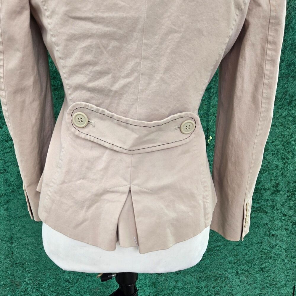 Blazer - Picture 7 of 10
